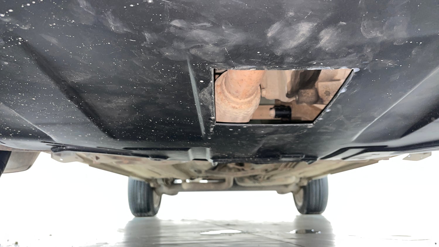 Used 2018 Ford EcoSport Titanium + 1.5L TDCi Diesel Manual extra FRONT LEFT UNDERBODY VIEW