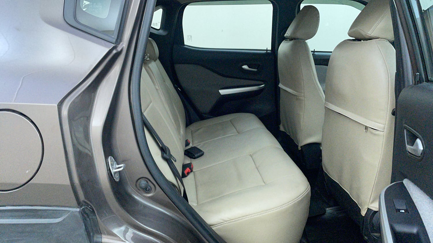 Used 2021 Nissan Magnite XL Turbo CVT Petrol Automatic interior RIGHT SIDE REAR DOOR CABIN VIEW