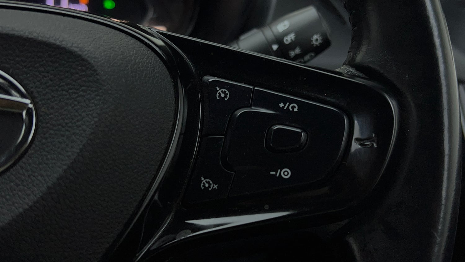 Used 2023 Tata Nexon XZ Plus (S) Dark Edition Petrol Manual top_features Cruise control