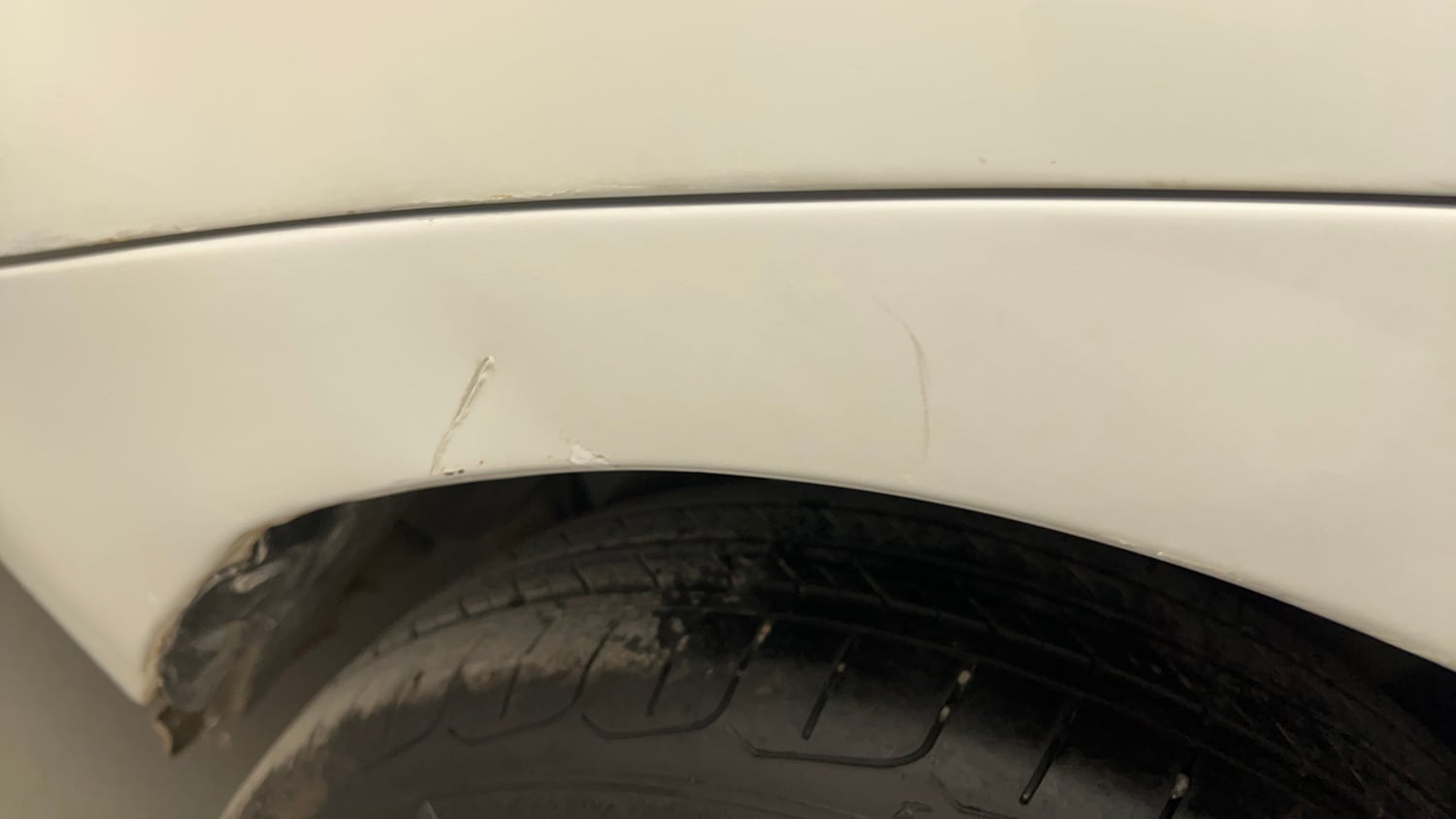 Used 2016 Maruti Suzuki Ciaz VXi+ Petrol Manual dents MINOR SCRATCH