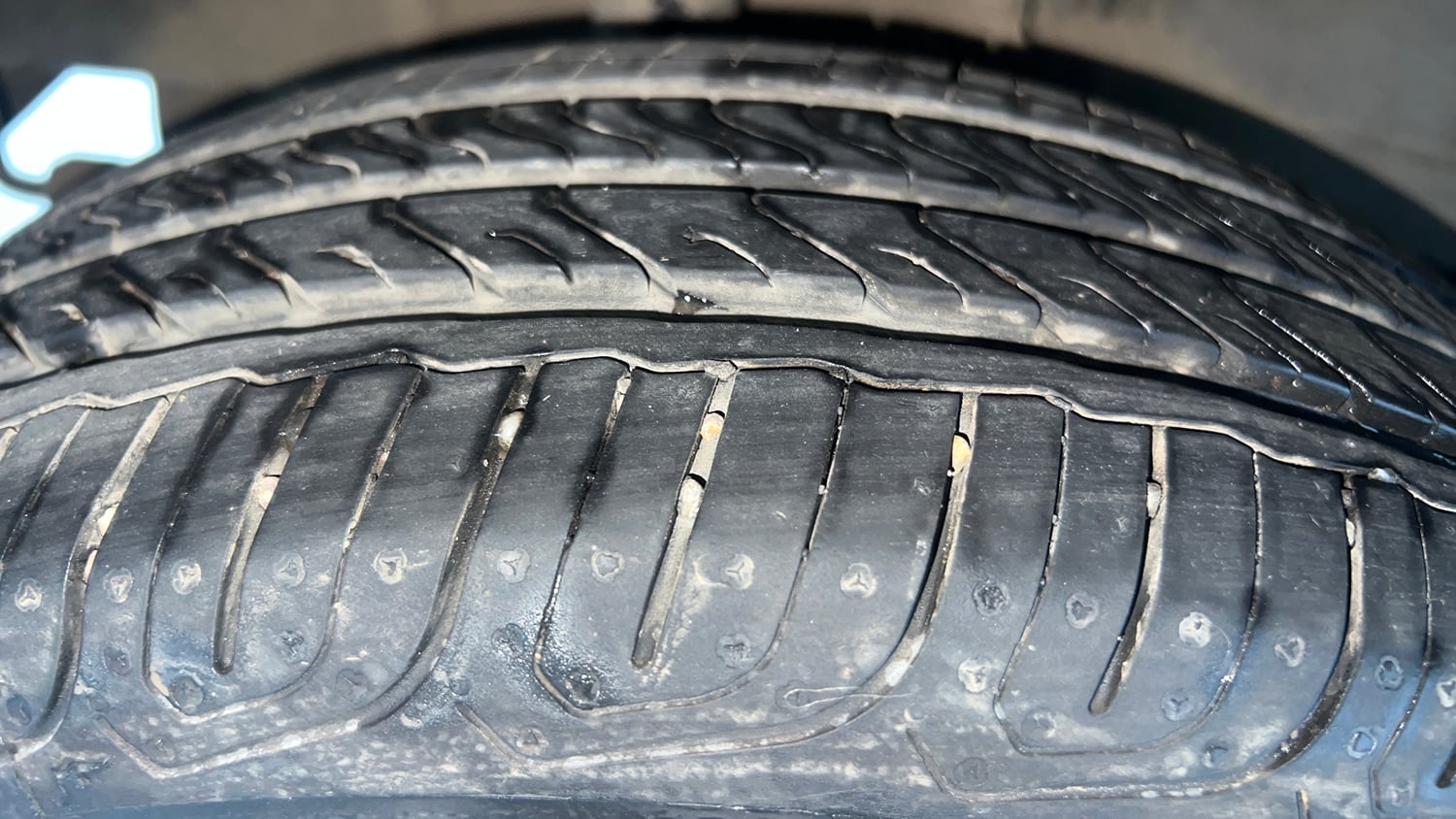 Used 2022 Tata Tiago XZ Plus CNG Cng Manual tyres RIGHT REAR TYRE TREAD VIEW