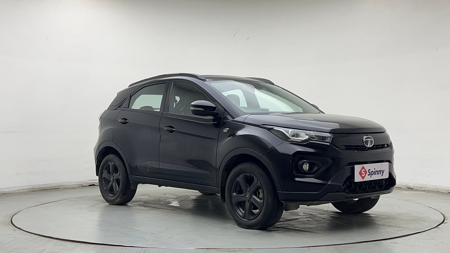 Used 2023 Tata Nexon XZ Plus (S) Dark Edition Petrol Manual exterior RIGHT FRONT CORNER VIEW