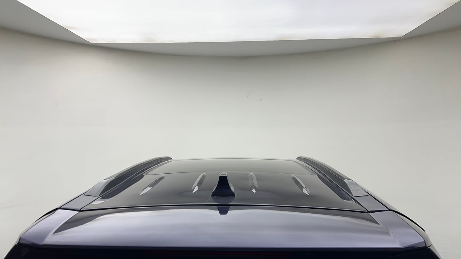 Used 2024 Mahindra XUV700 AX 5 Diesel AT 7 STR Diesel Automatic exterior EXTERIOR ROOF VIEW