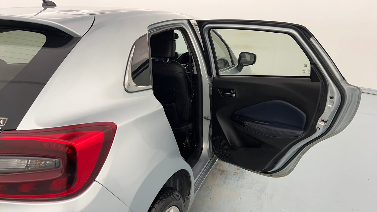 Used 2022 Maruti Suzuki Baleno Zeta MT Petrol Manual interior RIGHT REAR DOOR OPEN VIEW