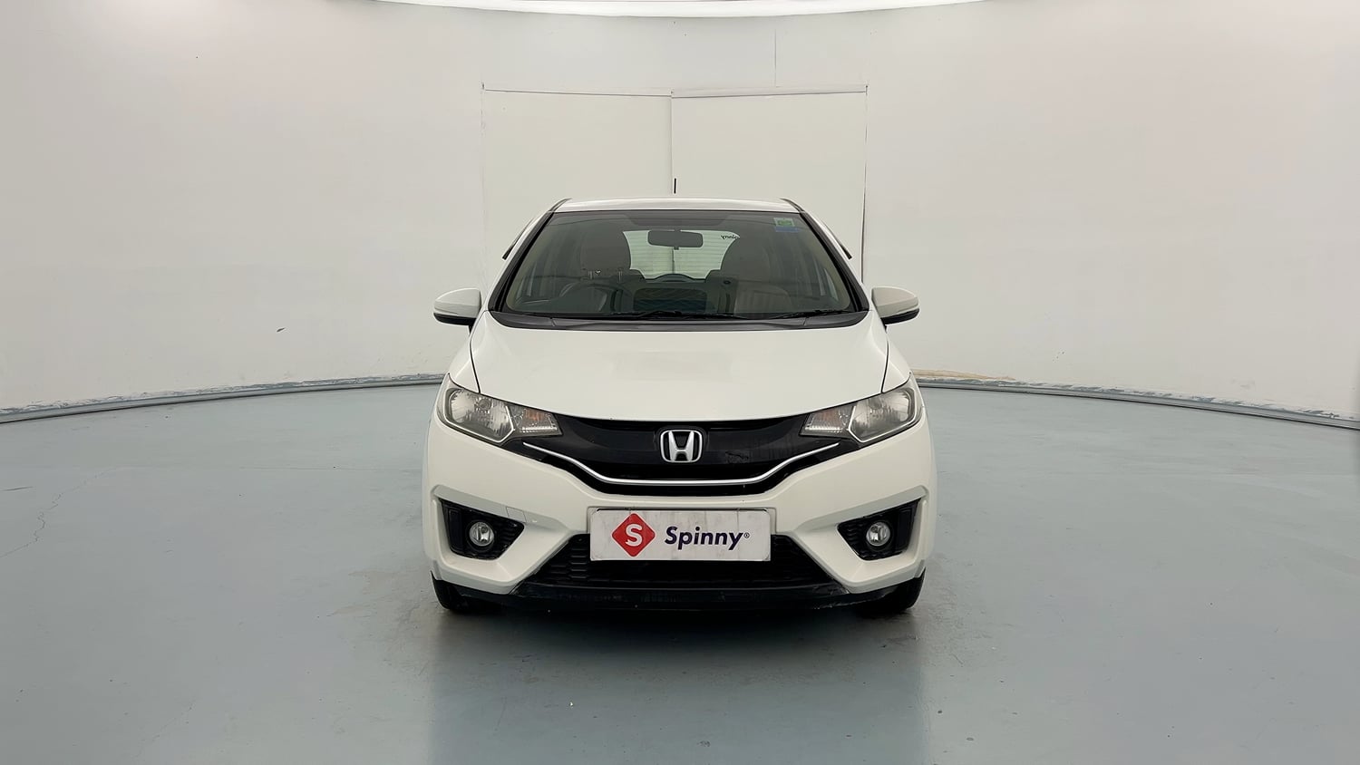 Used 2016 Honda Jazz SV Petrol Petrol Manual exterior FRONT VIEW