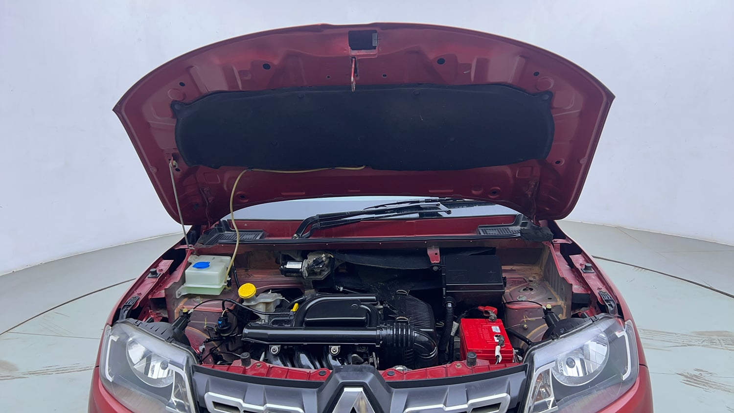 Used 2019 Renault Kwid RXL Petrol Manual engine ENGINE & BONNET OPEN FRONT VIEW