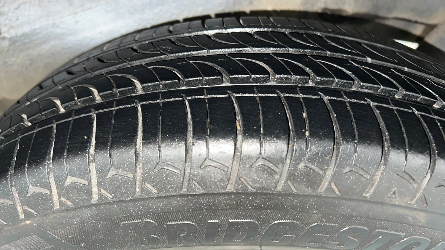Used 2016 Maruti Suzuki Wagon R VXI Petrol Manual tyres LEFT REAR TYRE TREAD VIEW