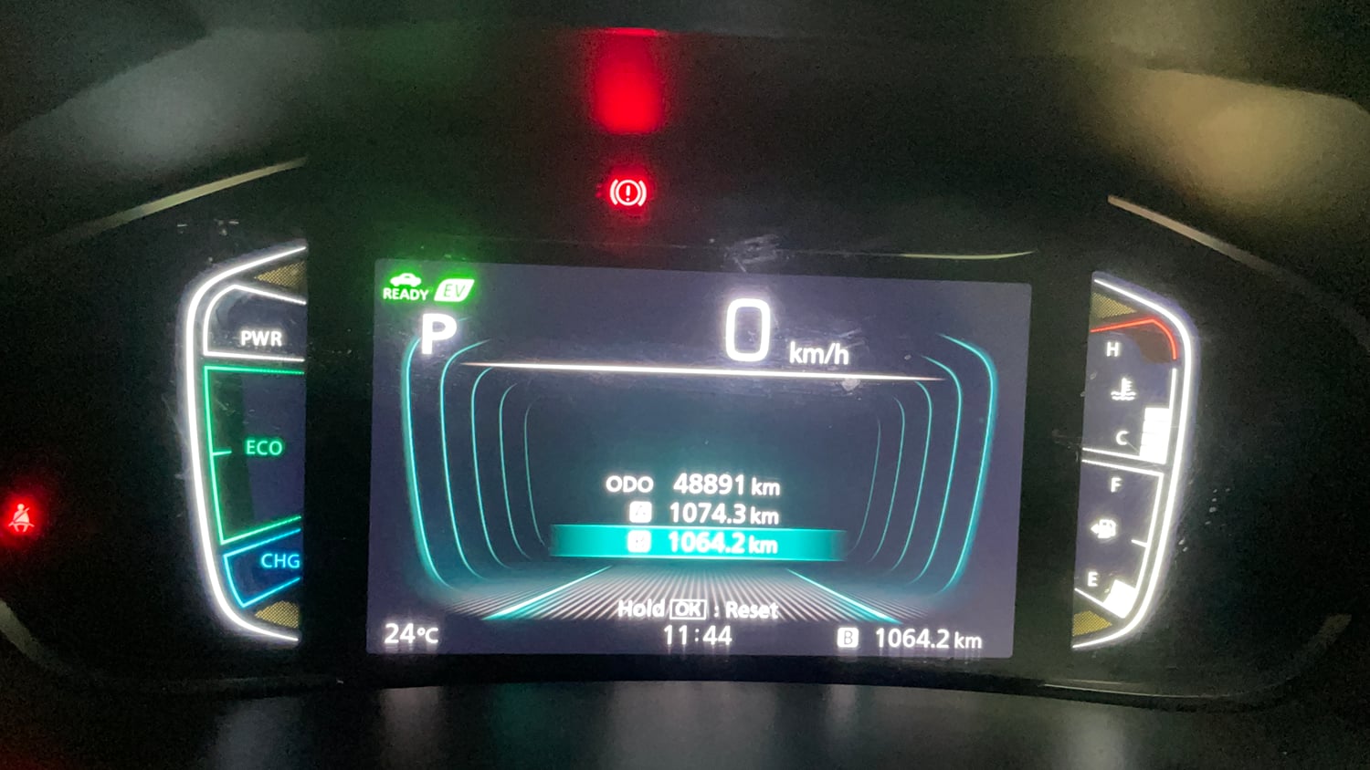 Used 2023 Maruti Suzuki Grand Vitara Zeta Plus Intelligent Hybrid eCVT Hybrid Automatic interior CLUSTERMETER VIEW