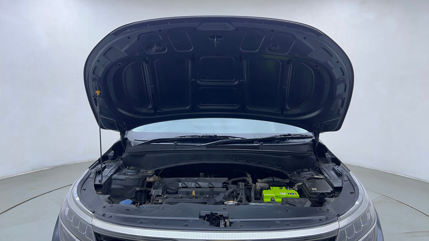 Used 2022 Kia Seltos HTX 1.5 Petrol Manual engine ENGINE & BONNET OPEN FRONT VIEW