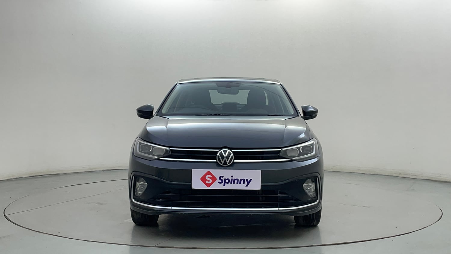 Used 2022 Volkswagen Virtus Topline 1.0 TSI AT Petrol Automatic exterior FRONT VIEW