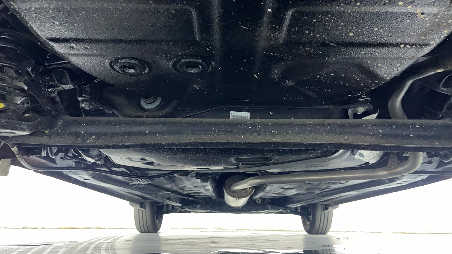 Used 2026 Maruti Suzuki Wagon R VXI 1.0 AGS Petrol Automatic extra REAR UNDERBODY VIEW (TAKEN FROM REAR)