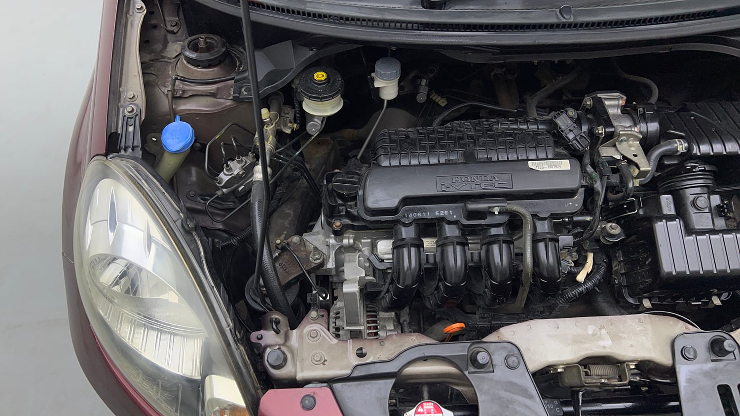 Used 2014 Honda Amaze 1.2 S i-VTEC Petrol Manual engine ENGINE RIGHT SIDE VIEW