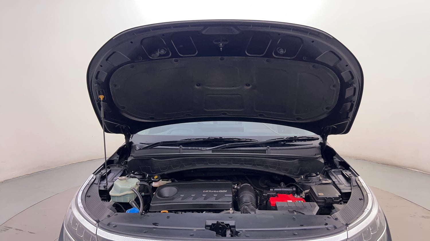 Used 2020 Kia Seltos GTX Plus 1.4 Petrol Manual engine ENGINE & BONNET OPEN FRONT VIEW