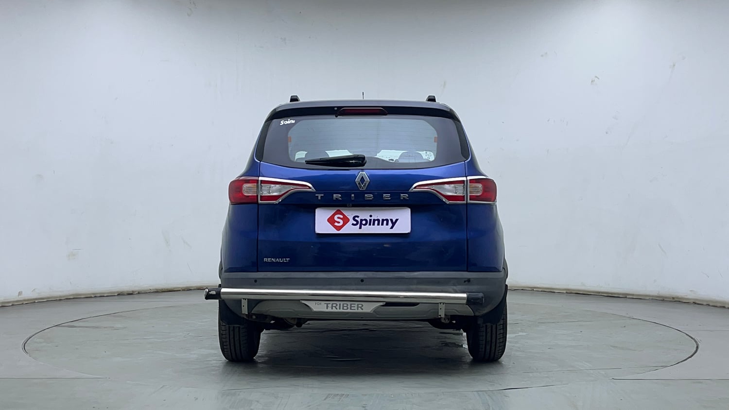Used 2022 Renault Triber RXZ Dual Tone Petrol Manual exterior BACK VIEW