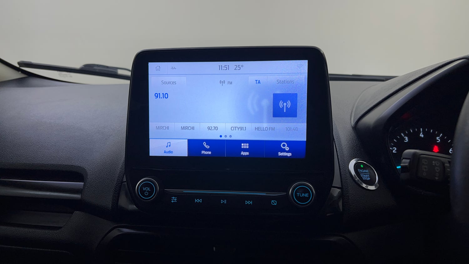 Used 2018 Ford EcoSport Titanium 1.5L Ti-VCT Petrol Manual top_features Touch screen infotainment system