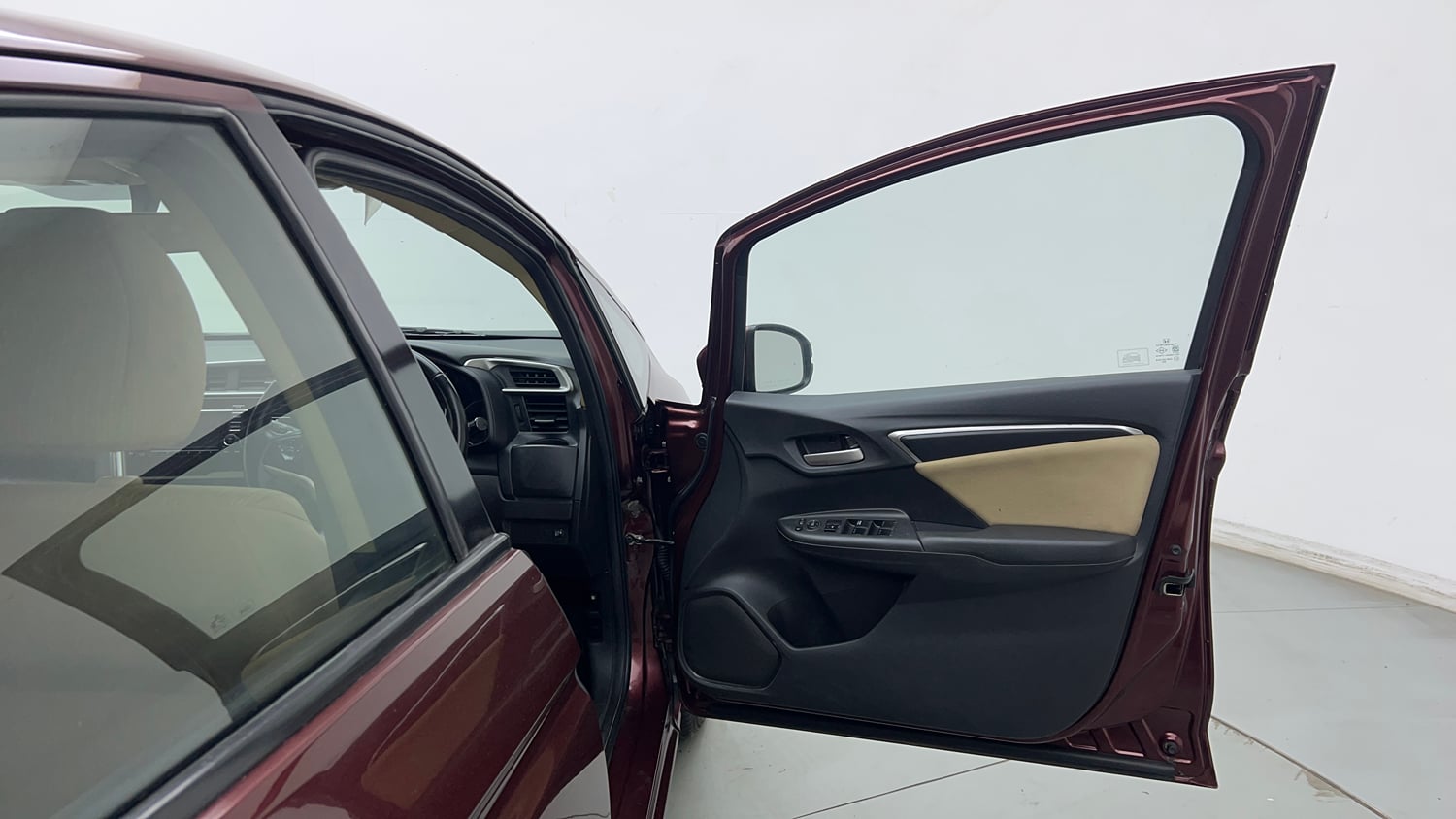 Used 2017 Honda Jazz V AT Petrol Petrol Automatic interior RIGHT FRONT DOOR OPEN VIEW