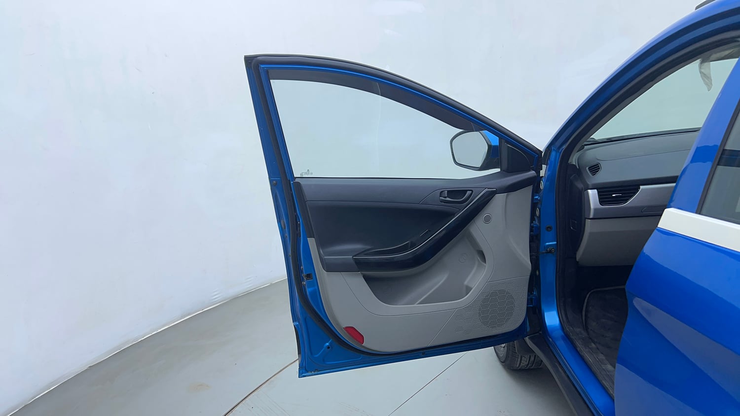 Used 2019 Tata Nexon XMA Petrol Petrol Automatic interior LEFT FRONT DOOR OPEN VIEW