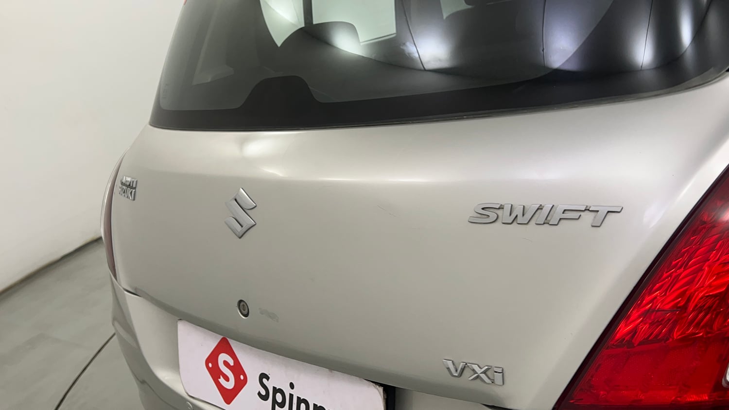 Used 2014 Maruti Suzuki Swift VXi Petrol Manual dents MINOR SCRATCH
