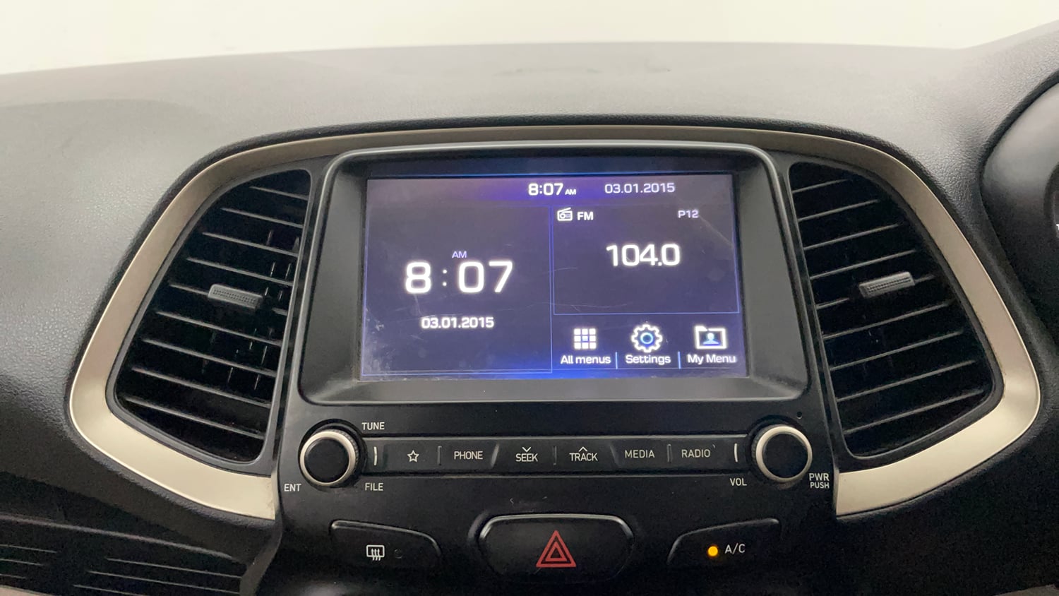 Used 2019 Hyundai Santro Sportz Petrol+CNG (Outside Fitted) Cng Manual top_features Integrated (in-dash) music system