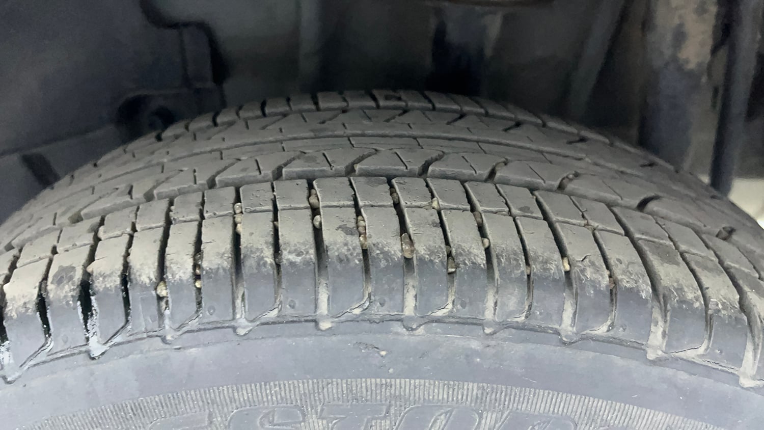 Used 2023 Tata Tigor XZ Plus Petrol Manual tyres LEFT REAR TYRE TREAD VIEW