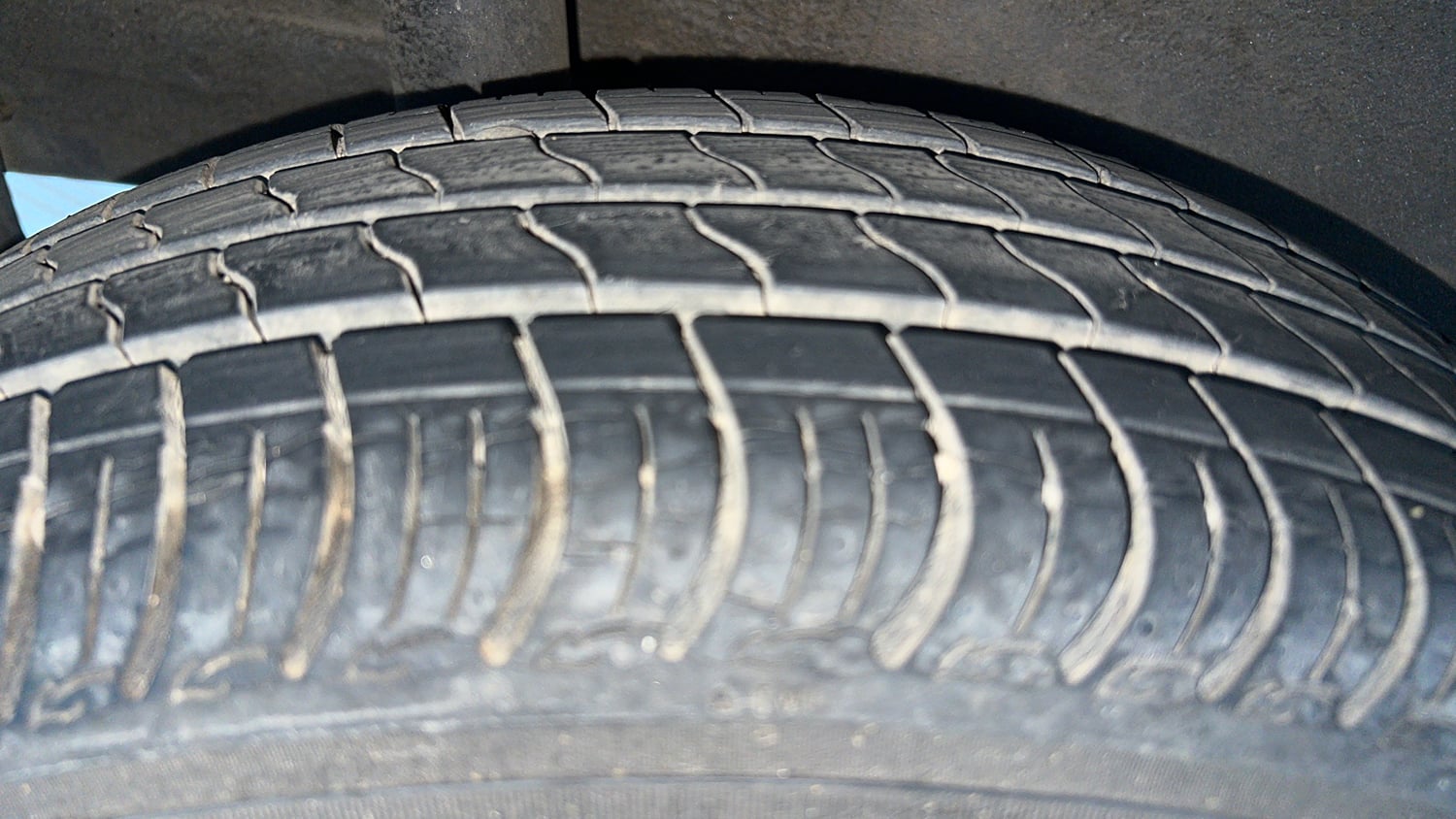 Used 2021 Maruti Suzuki S-Presso VXi AMT Petrol Automatic tyres RIGHT REAR TYRE TREAD VIEW