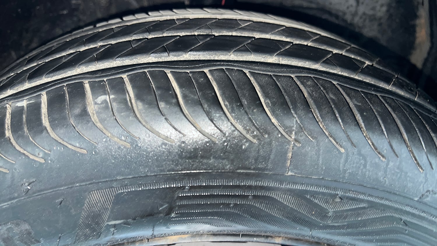 Used 2019 Toyota Yaris G CVT Petrol Automatic tyres RIGHT FRONT TYRE TREAD VIEW