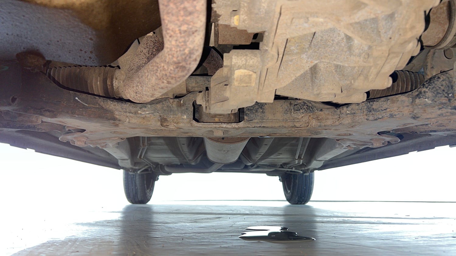 Used 2021 Maruti Suzuki S-Presso VXi AMT Petrol Automatic extra FRONT LEFT UNDERBODY VIEW