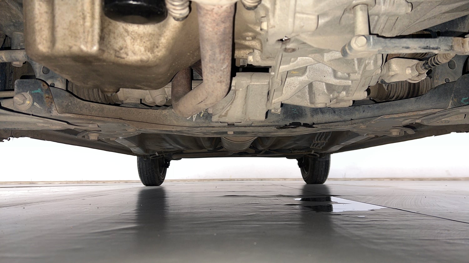 Used 2022 Maruti Suzuki Celerio ZXi Petrol Manual extra FRONT LEFT UNDERBODY VIEW