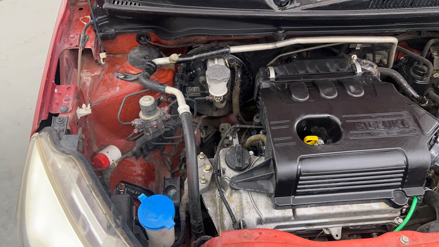 Used 2015 Maruti Suzuki Celerio VXi CNG Cng Manual engine ENGINE RIGHT SIDE VIEW