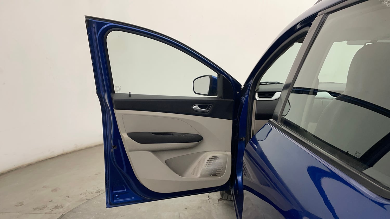 Used 2021 Renault Triber RXZ Petrol Manual interior LEFT FRONT DOOR OPEN VIEW