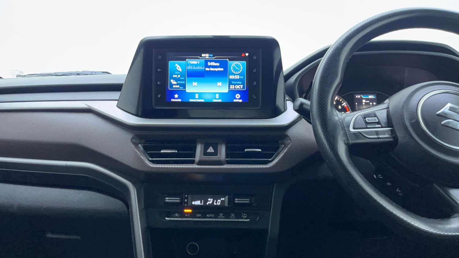 Used 2023 Maruti Suzuki Brezza ZXi Petrol Manual interior MUSIC SYSTEM & AC CONTROL VIEW