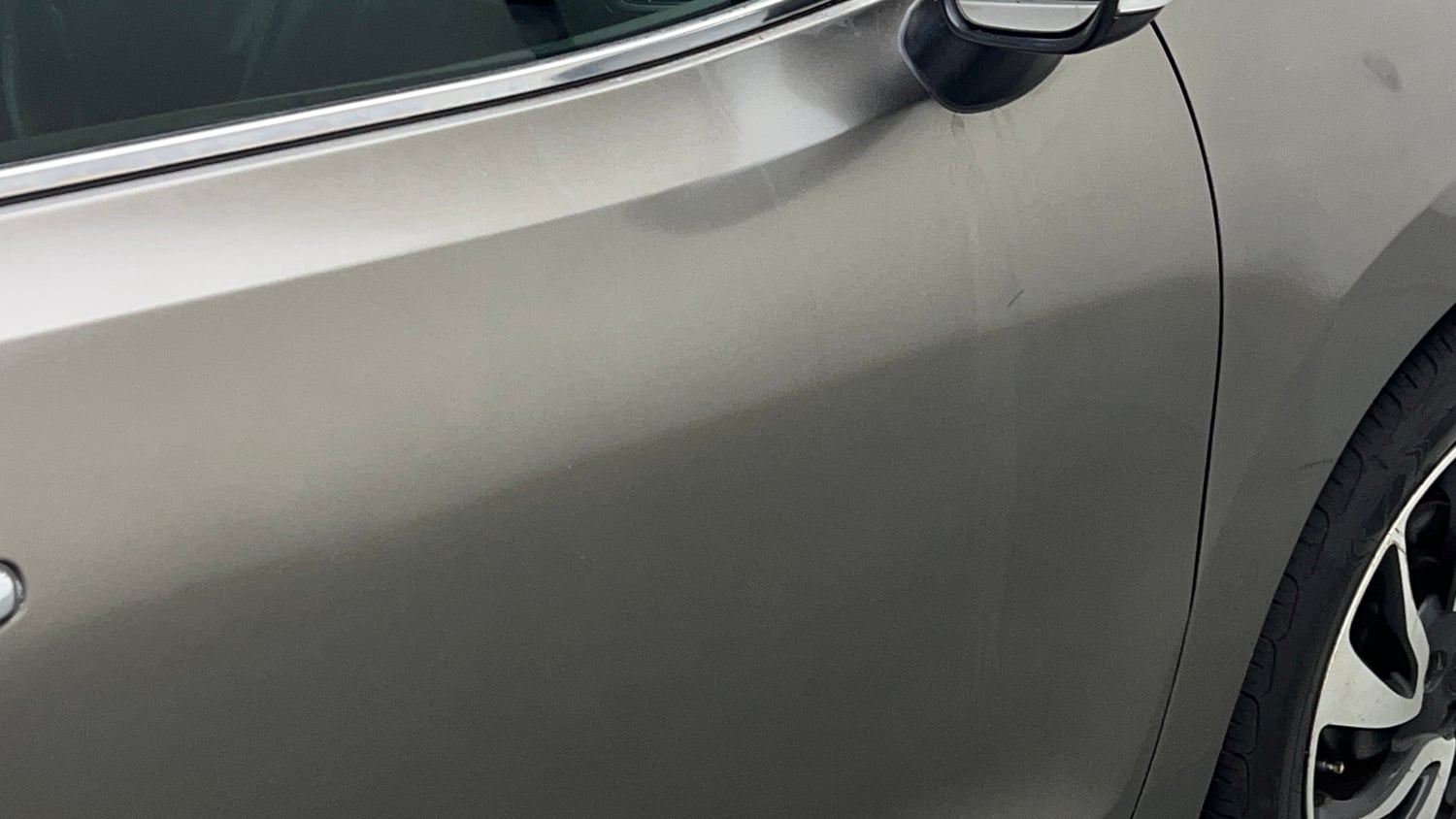 Used 2020 Maruti Suzuki Baleno Alpha Petrol Manual dents MINOR SCRATCH