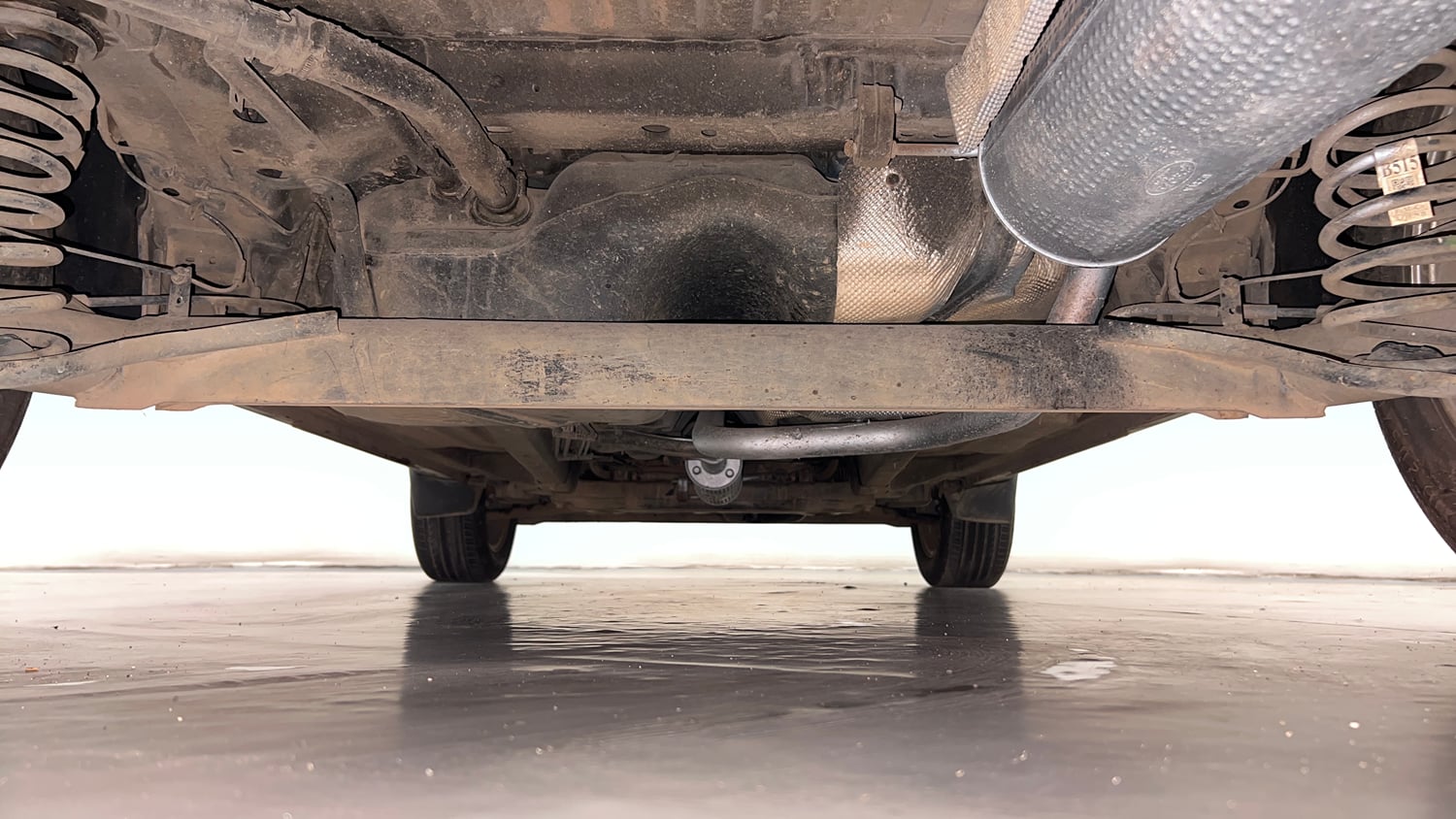 Used 2018 Ford EcoSport Titanium 1.5L Ti-VCT Petrol Manual extra REAR UNDERBODY VIEW (TAKEN FROM REAR)