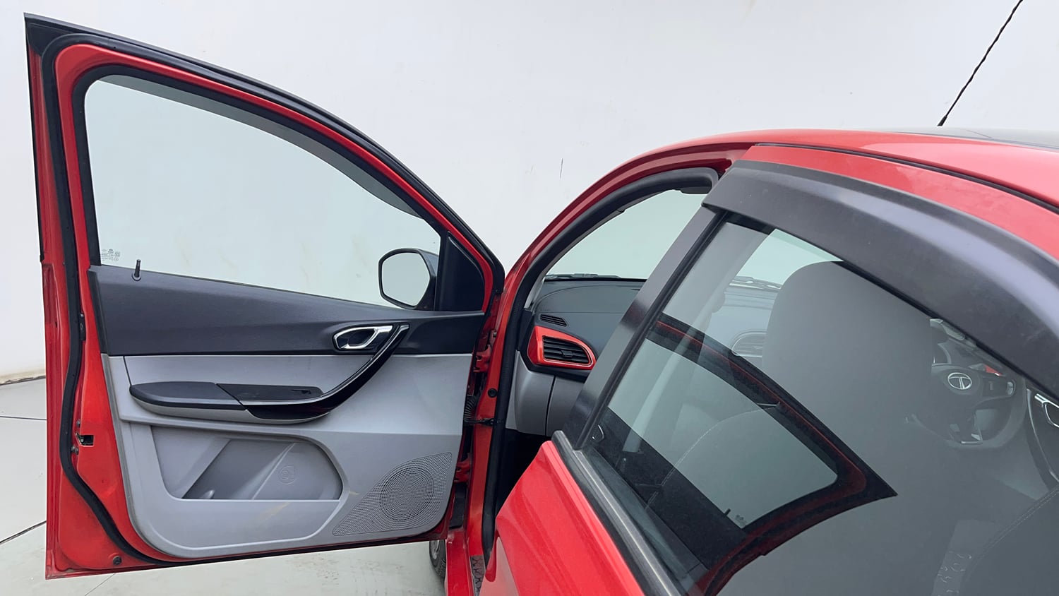 Used 2020 Tata Tiago XZ Plus Dual Tone Petrol Manual interior LEFT FRONT DOOR OPEN VIEW