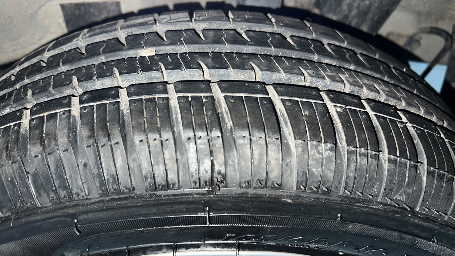 Used 2016 Hyundai Grand i10 Sportz 1.2 Kappa VTVT Petrol Manual tyres LEFT REAR TYRE TREAD VIEW