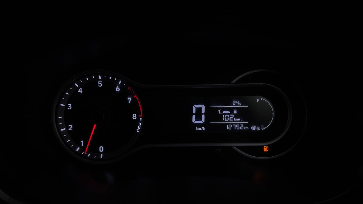 Used 2021 Hyundai Grand i10 Nios Sportz 1.2 Kappa VTVT Dual Tone Petrol Manual interior CLUSTERMETER VIEW