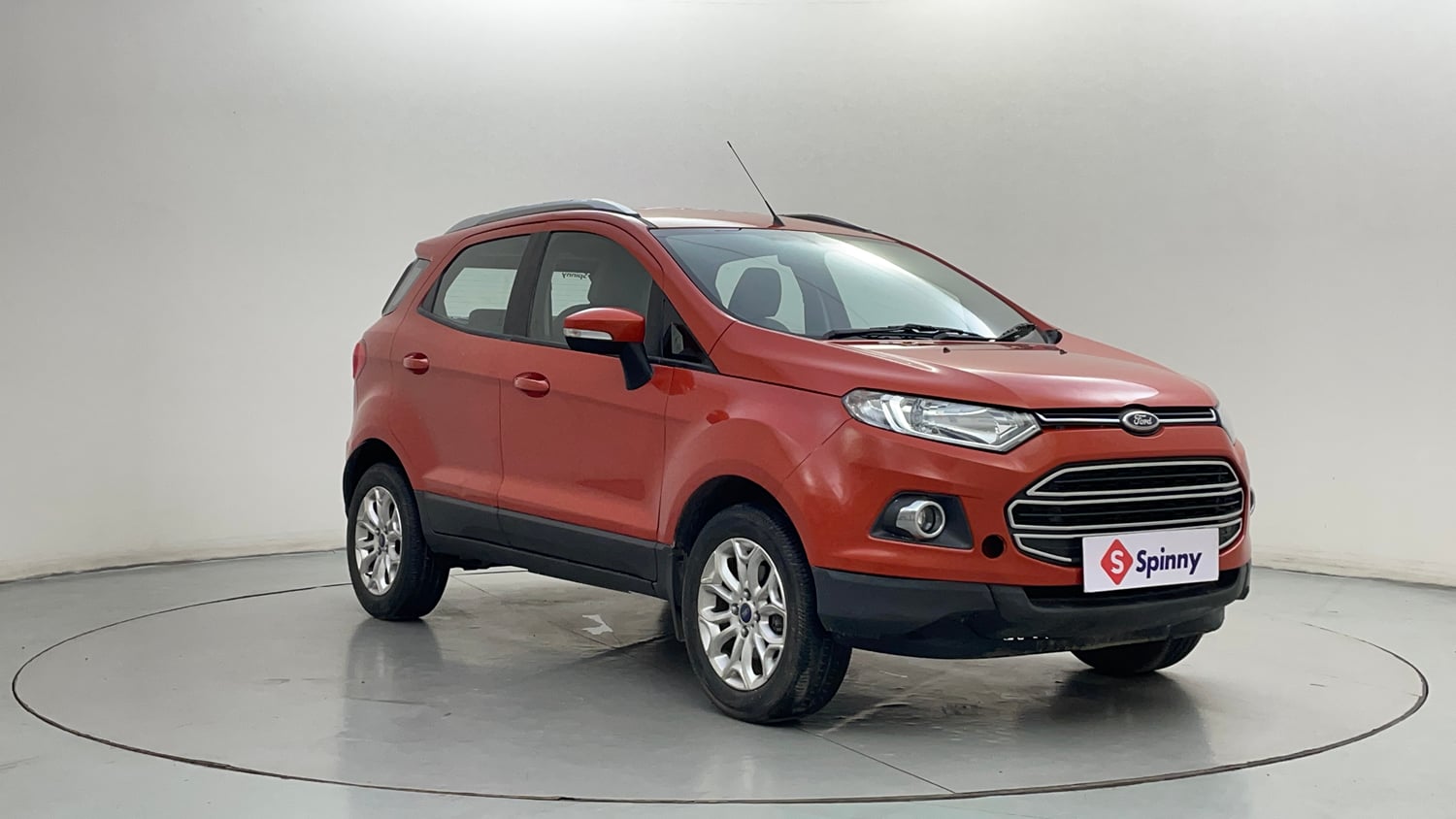 Used 2015 Ford EcoSport Titanium 1.5 Ti-VCT Petrol Manual exterior RIGHT FRONT CORNER VIEW