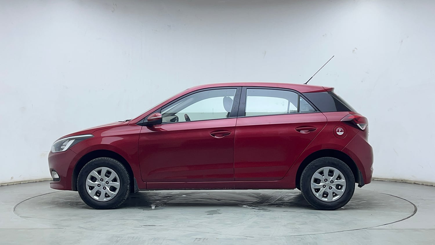 Used 2017 Hyundai Elite i20 Sportz 1.2 Petrol Manual exterior LEFT SIDE VIEW