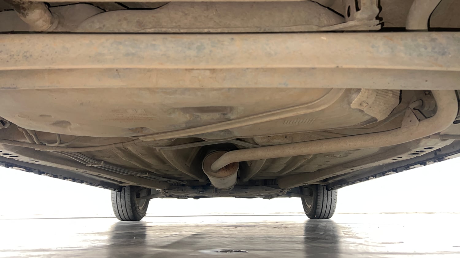 Used 2022 Maruti Suzuki Ignis Zeta 1.2 MT Petrol Manual extra REAR UNDERBODY VIEW (TAKEN FROM REAR)