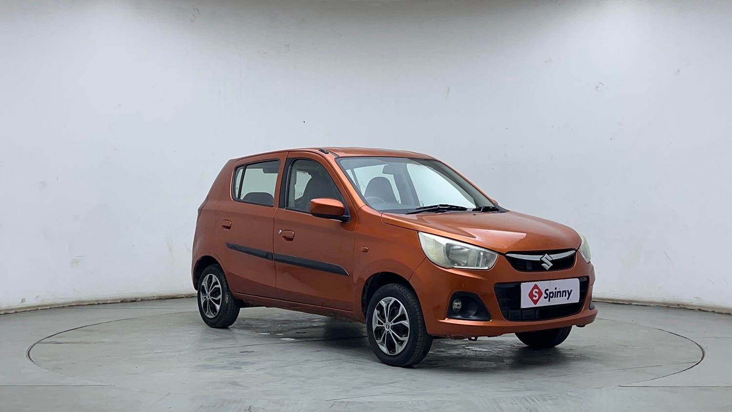 Used 2015 Maruti Suzuki Alto K10 VXi (O) Petrol Manual exterior RIGHT FRONT CORNER VIEW