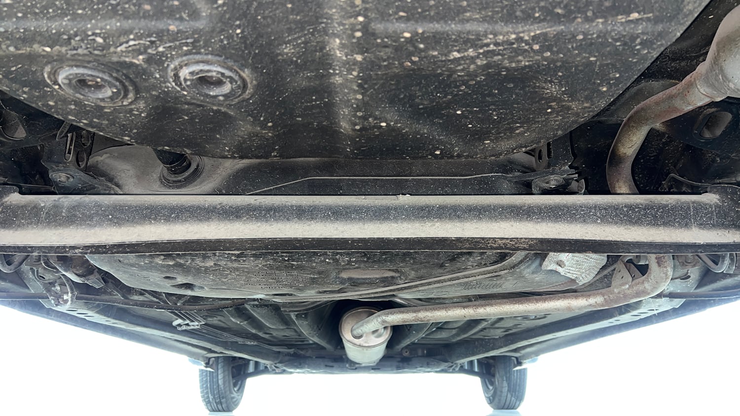 Used 2019 Maruti Suzuki Wagon R LXi 1.0 Petrol Manual extra REAR UNDERBODY VIEW (TAKEN FROM REAR)
