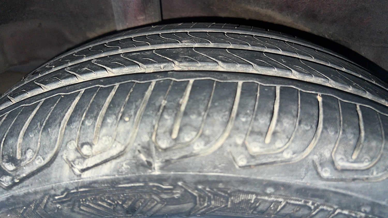 Used 2016 Honda Jazz SV Petrol Petrol Manual tyres RIGHT REAR TYRE TREAD VIEW
