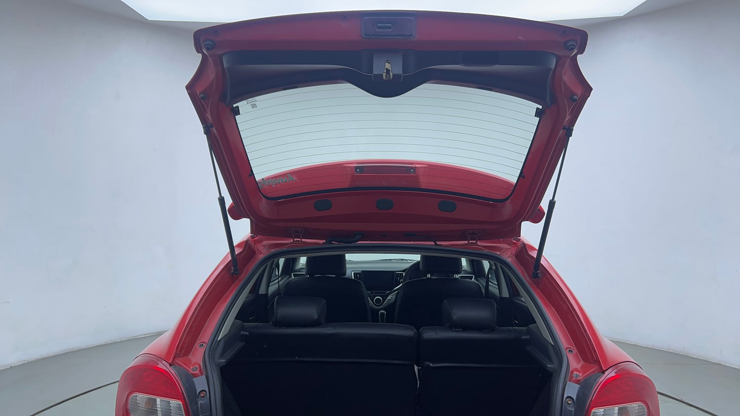 Used 2016 Maruti Suzuki Baleno Delta 1.2 AT Petrol Automatic interior DICKY DOOR OPEN VIEW