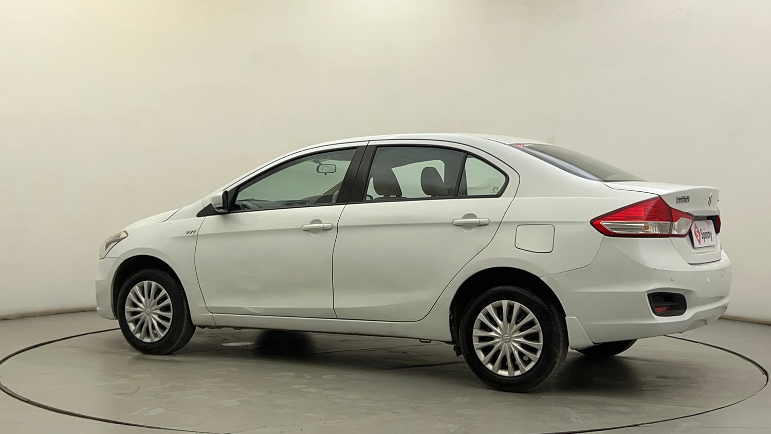 Used 2016 Maruti Suzuki Ciaz VXi+ Petrol Manual exterior LEFT REAR CORNER VIEW