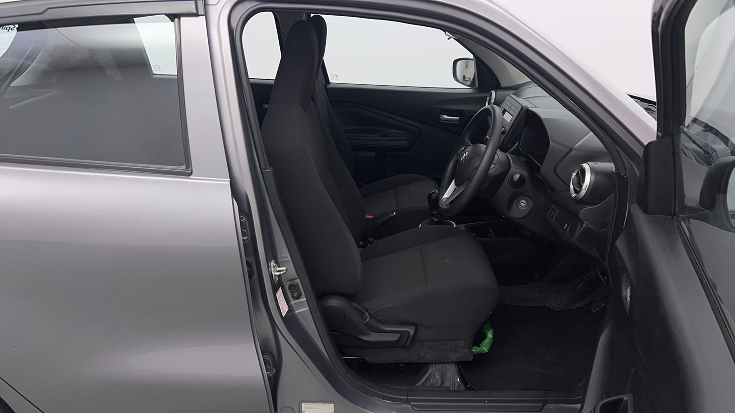 Used 2022 Maruti Suzuki Celerio ZXi Petrol Manual interior RIGHT SIDE FRONT DOOR CABIN VIEW