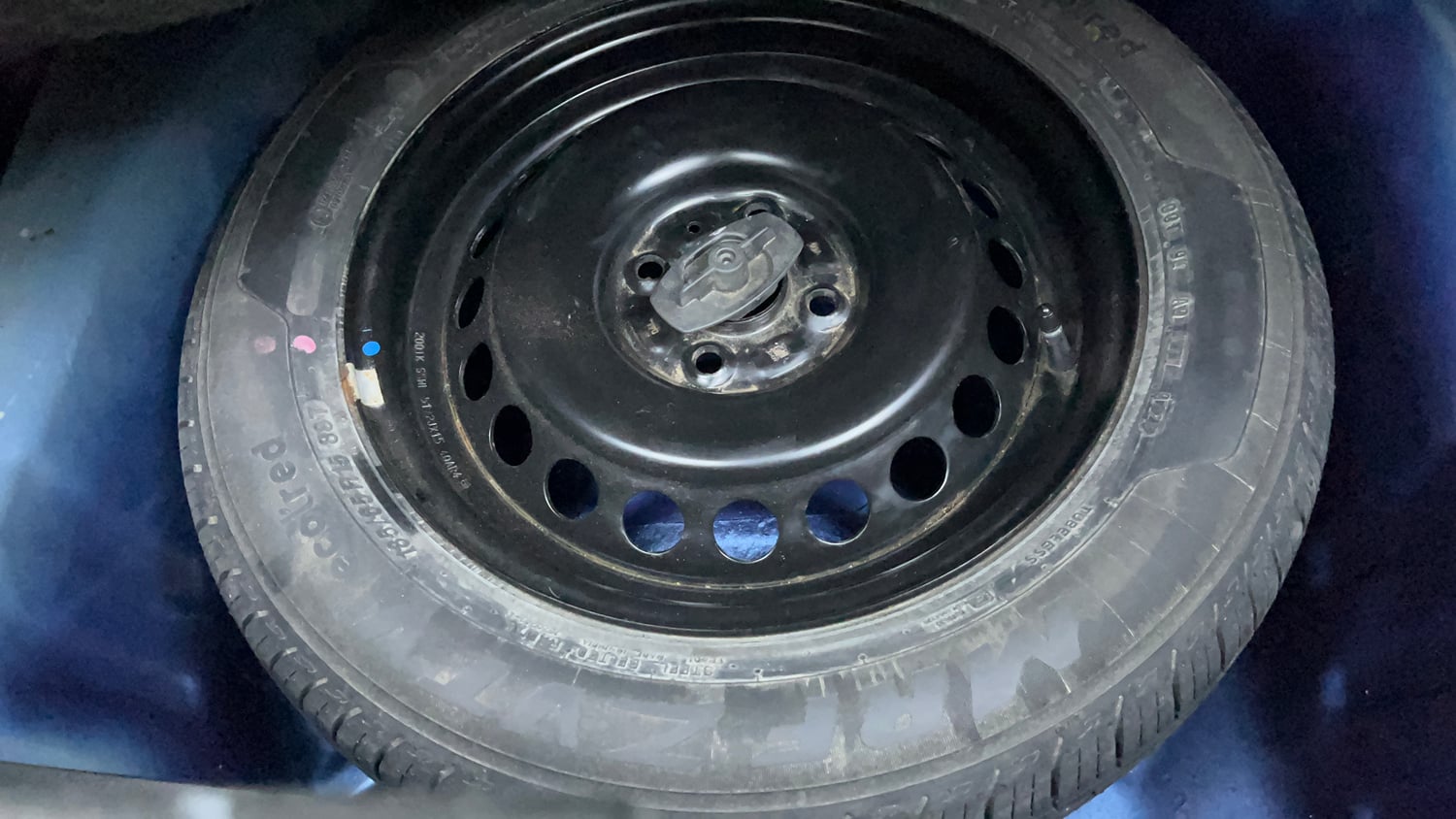 Used 2020 Maruti Suzuki Baleno Delta Petrol Manual tyres SPARE TYRE VIEW