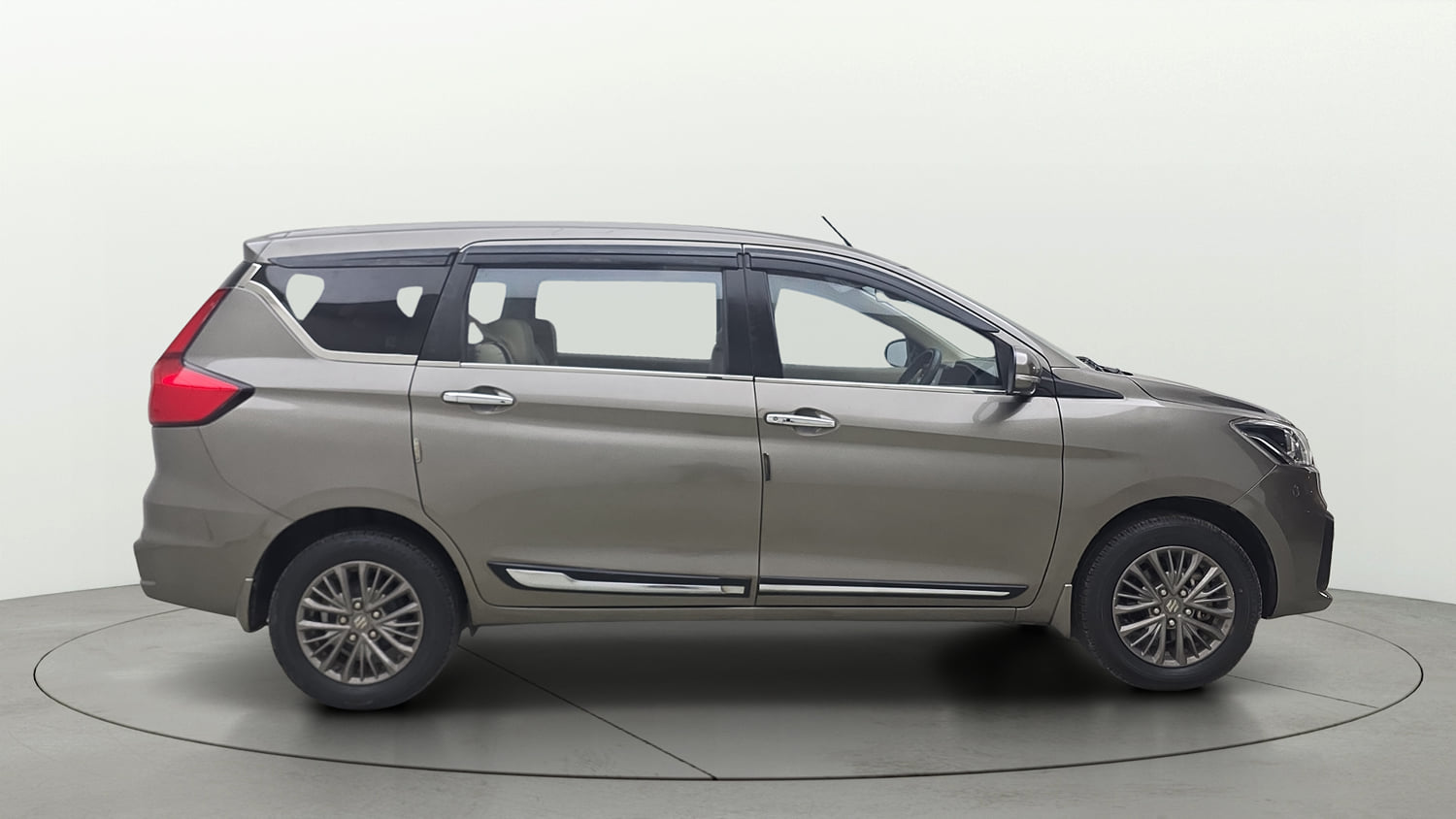 Used 2020 Maruti Suzuki New Ertiga ZXi Petrol Manual exterior RIGHT SIDE VIEW