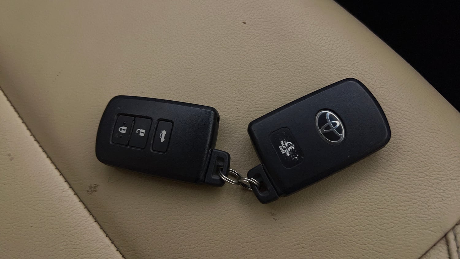 Used 2018 Toyota Corolla Altis VL CVT Petrol Petrol Automatic extra CAR KEY VIEW