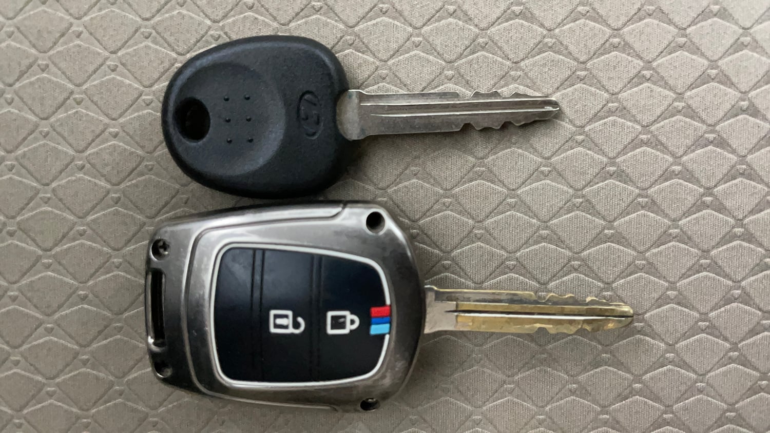 Used 2019 Hyundai Santro Sportz Petrol+CNG (Outside Fitted) Cng Manual extra CAR KEY VIEW
