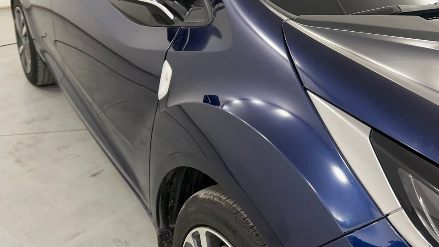 Used 2022 Tata Altroz XZA Petrol Petrol Automatic dents MINOR SCRATCH